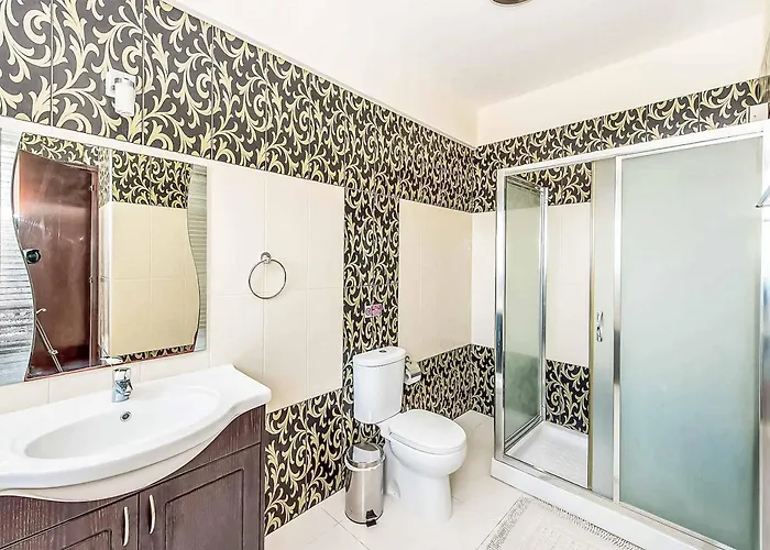 ヴィラ Freedom アルガカ